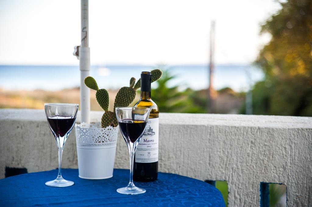 Dreams Apartments - Katelios,Santa Barbara Beach Екстер'єр фото