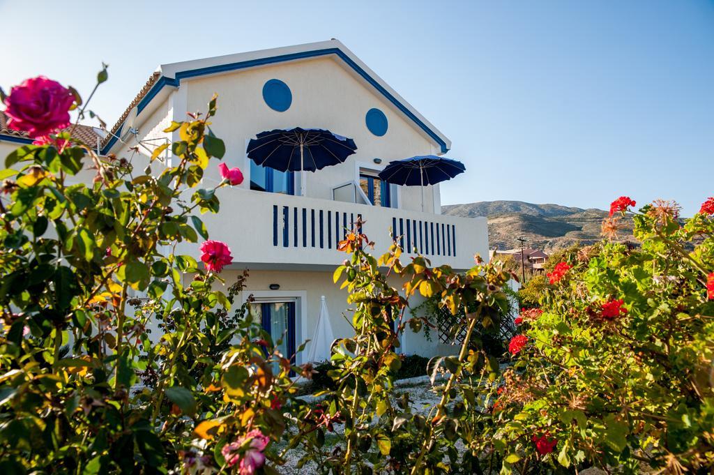 Dreams Apartments - Katelios,Santa Barbara Beach Екстер'єр фото
