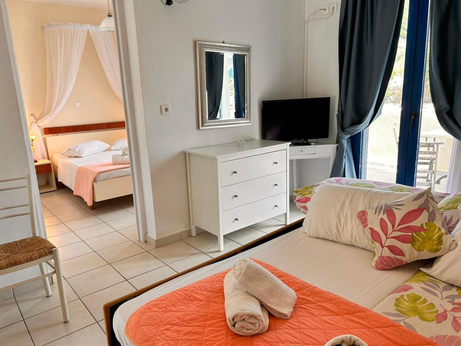 Dreams Apartments - Katelios,Santa Barbara Beach Екстер'єр фото