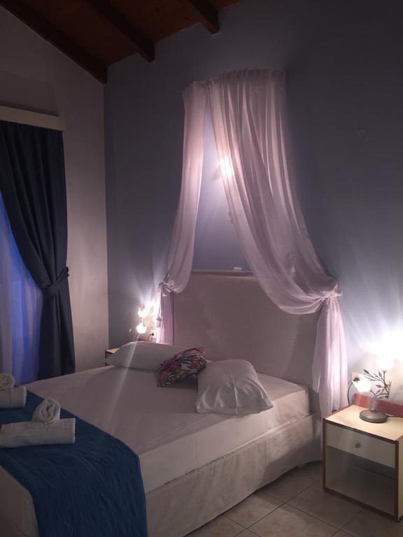 Dreams Apartments - Katelios,Santa Barbara Beach Екстер'єр фото